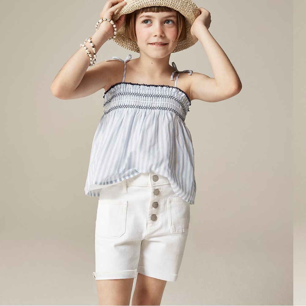 New with tags J.Crew girls patch pocket white HighRise Button Front denim Shorts